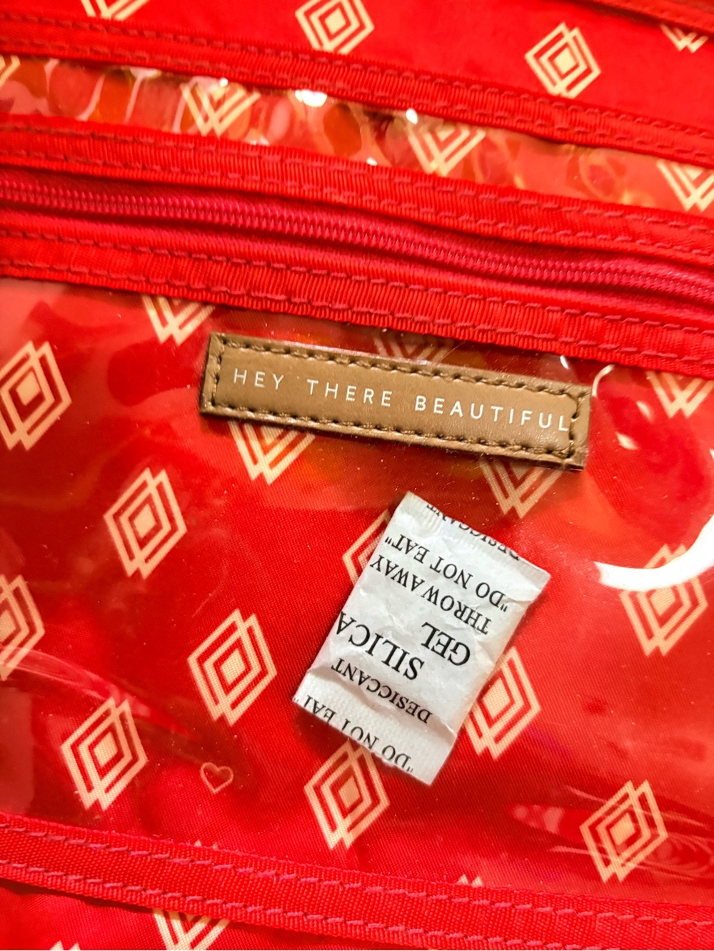 Stella & Dot | NWOT Ikat Hanging Travel Cosmetic Toiletry Bag Case - Red/Tan/Wht - Picture 8 of 9